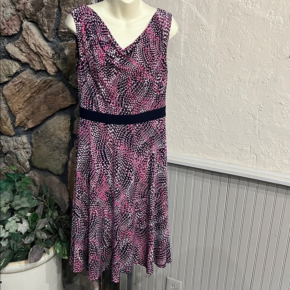 Jessica Howard Black and pink/white Dress.